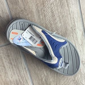 TEVA Sun and Moon SLIPPERS (8) new NWT